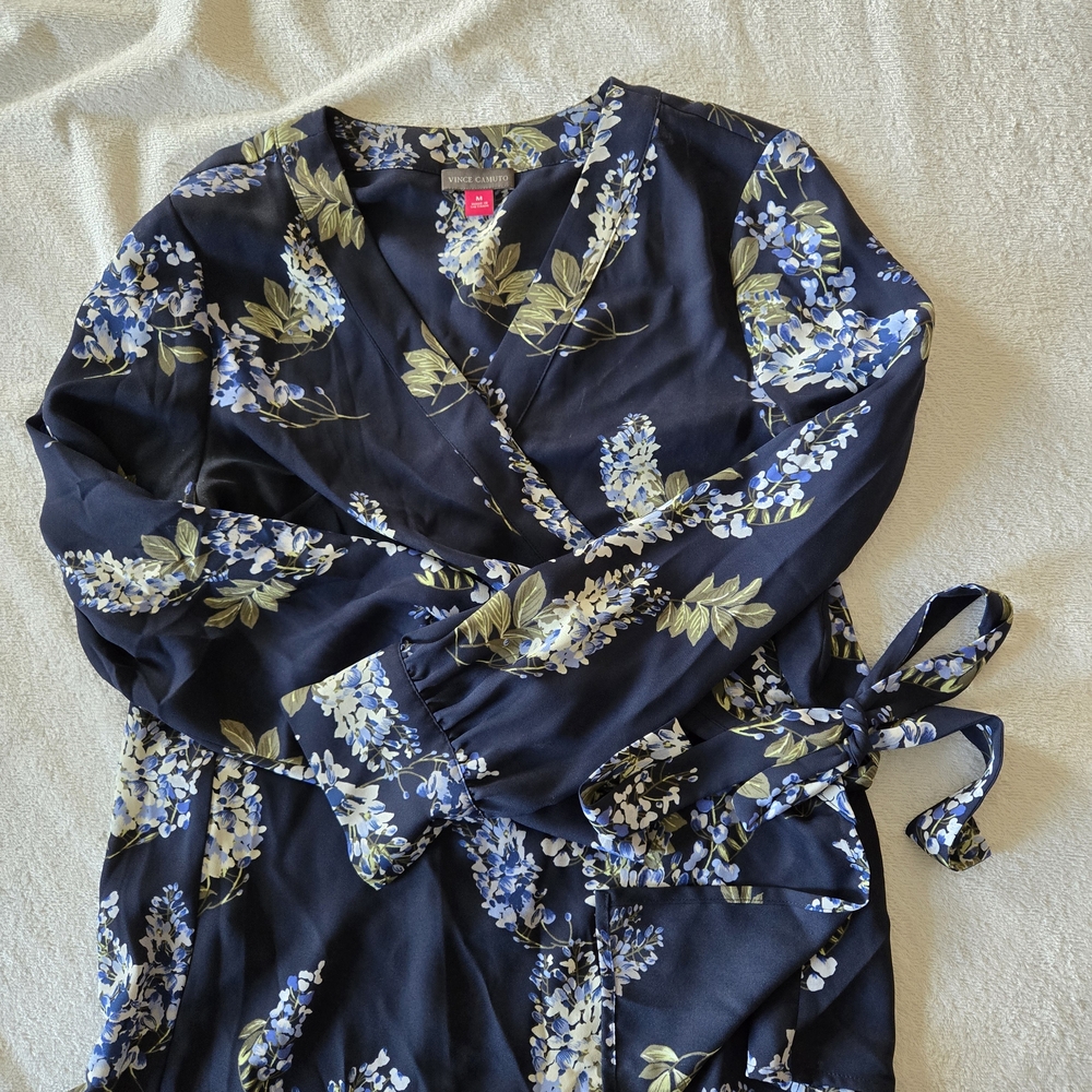 Vince Camuto Navy Floral Skirt
